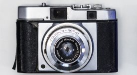 camera 275x150